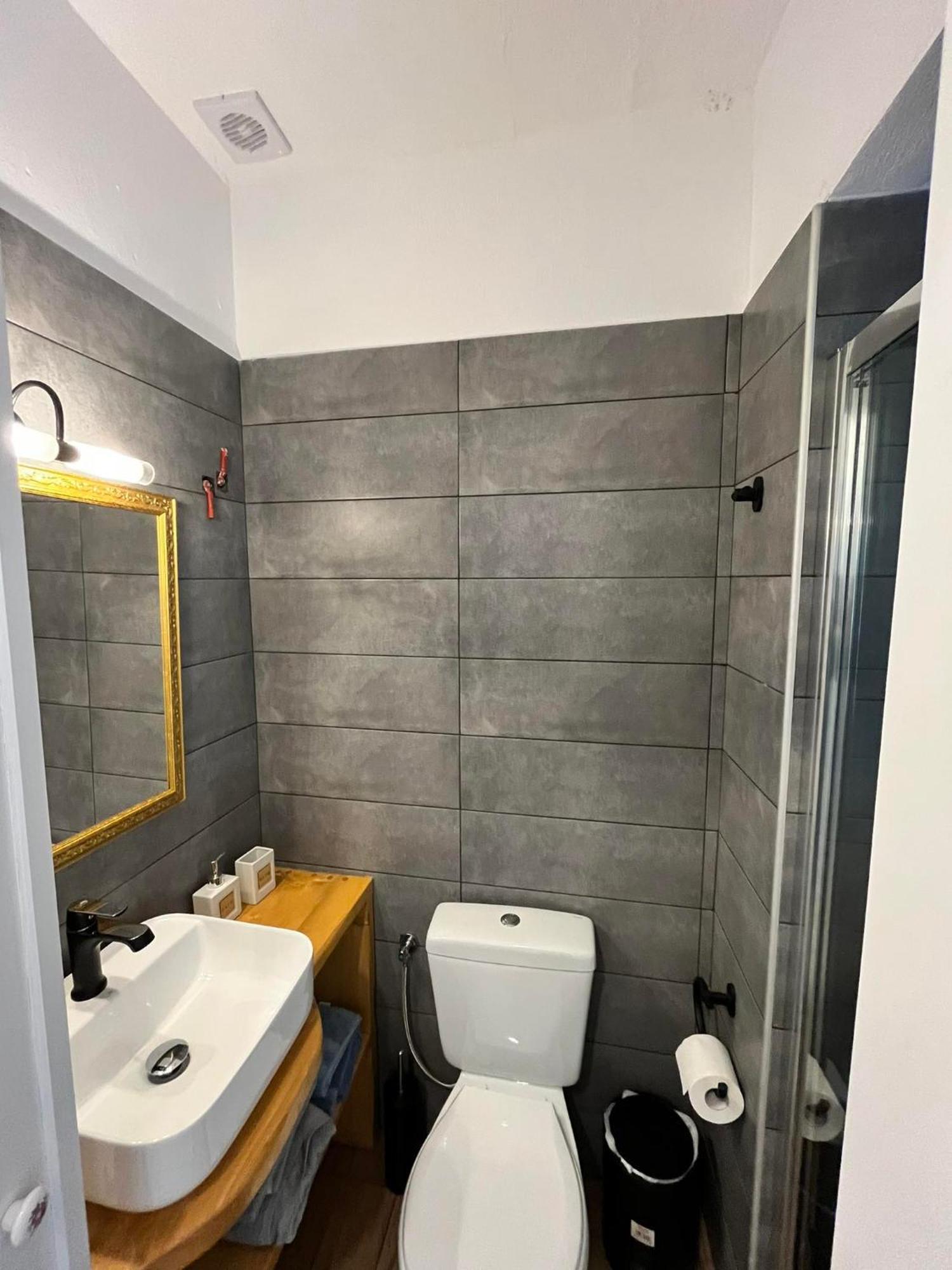 Notos Sea Front Apartment Глоса Стая снимка